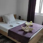 Nevena * Betina (Sibenik-Knin)