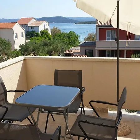 Apartment Nevena