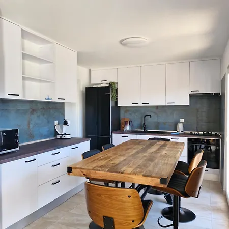 Apartment Nevena *