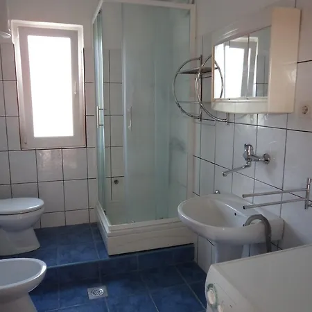 Apartment Nevena Betina (Sibenik-Knin)