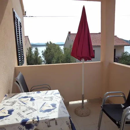 Nevena Apartment Betina (Sibenik-Knin)