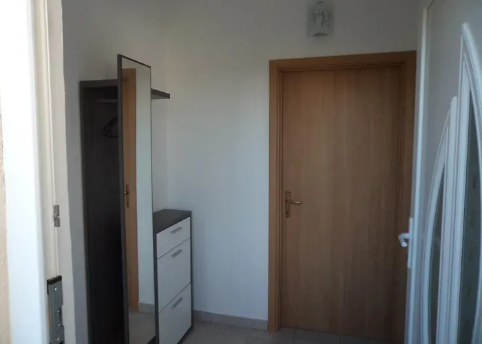 Apartment Nevena Betina (Sibenik-Knin)